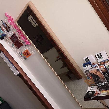 "Dint E Viche E Napule" Guest House 那不勒斯 外观 照片