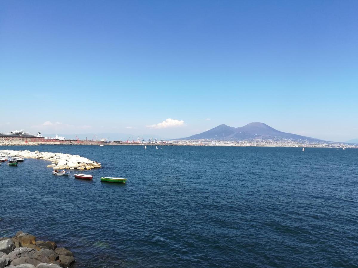 "Dint E Viche E Napule" Guest House 那不勒斯 外观 照片