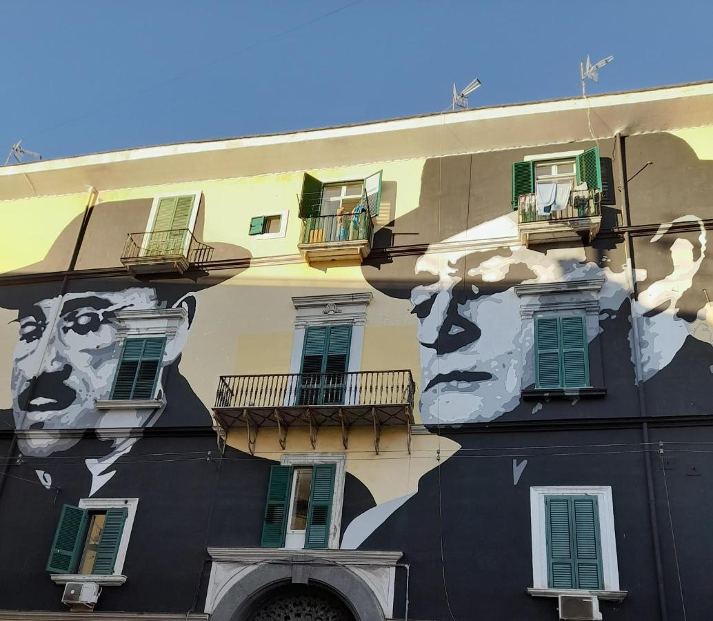 "Dint E Viche E Napule" Guest House 那不勒斯 外观 照片