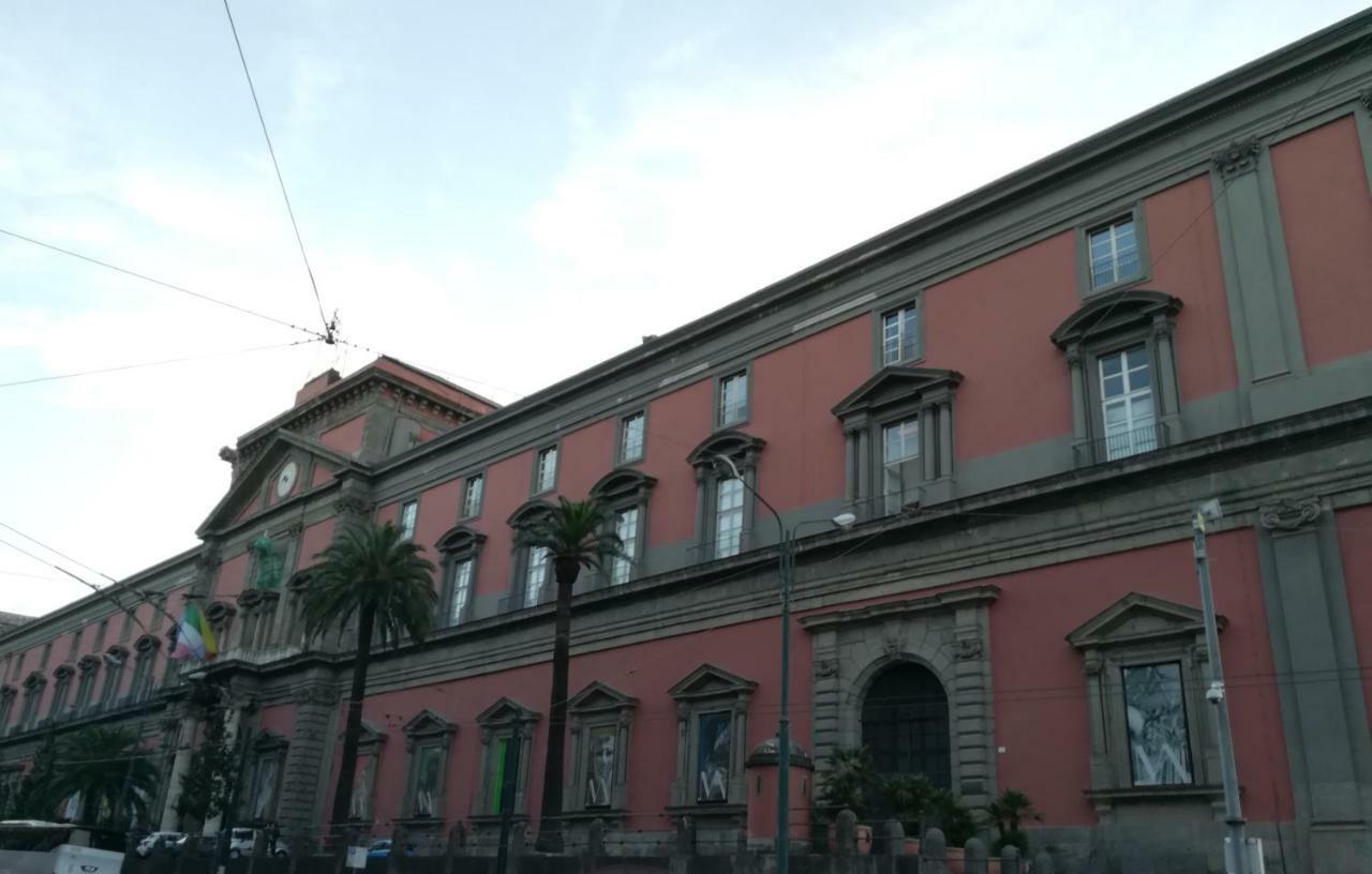 "Dint E Viche E Napule" Guest House 那不勒斯 外观 照片