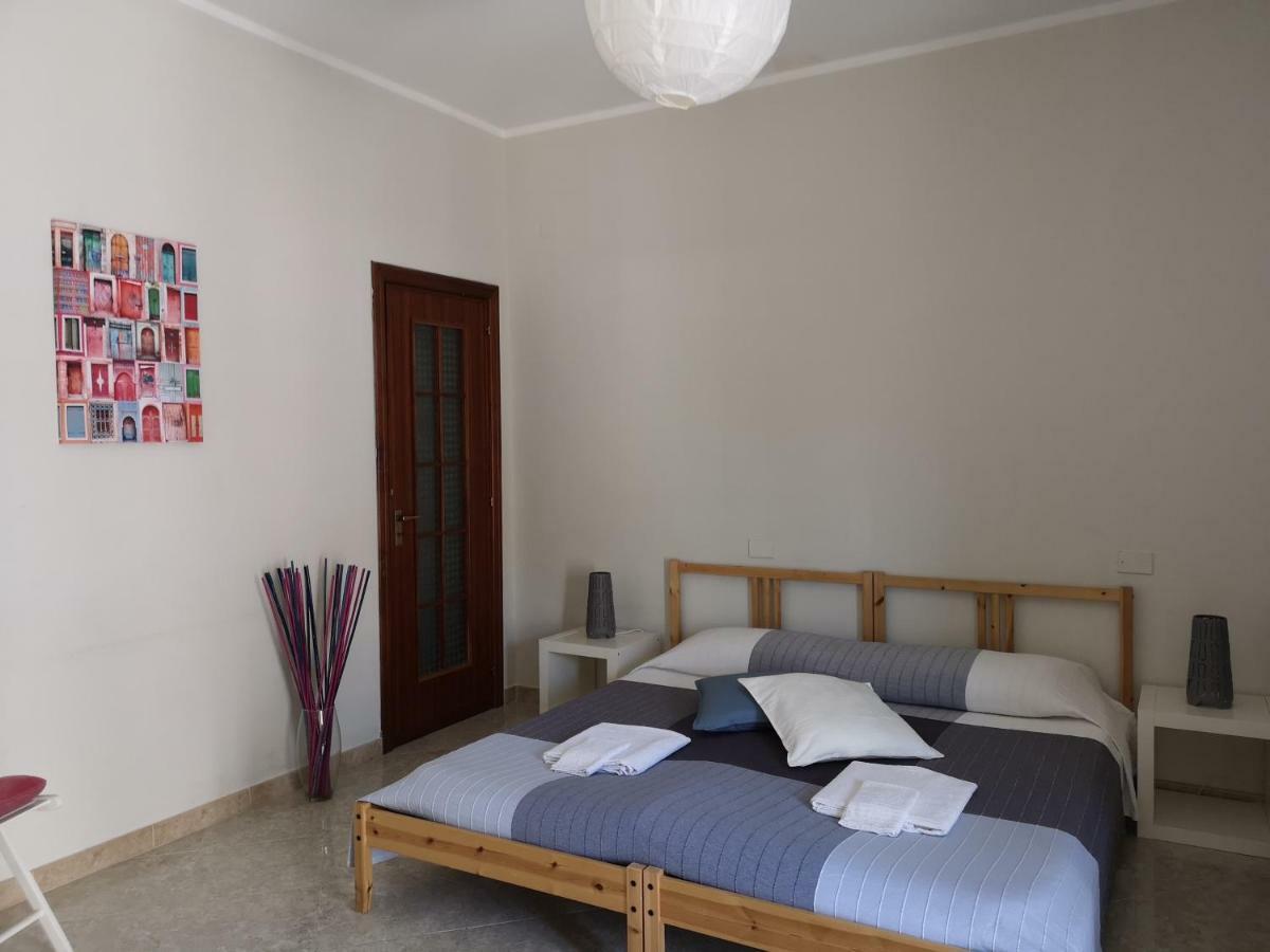 "Dint E Viche E Napule" Guest House 那不勒斯 外观 照片