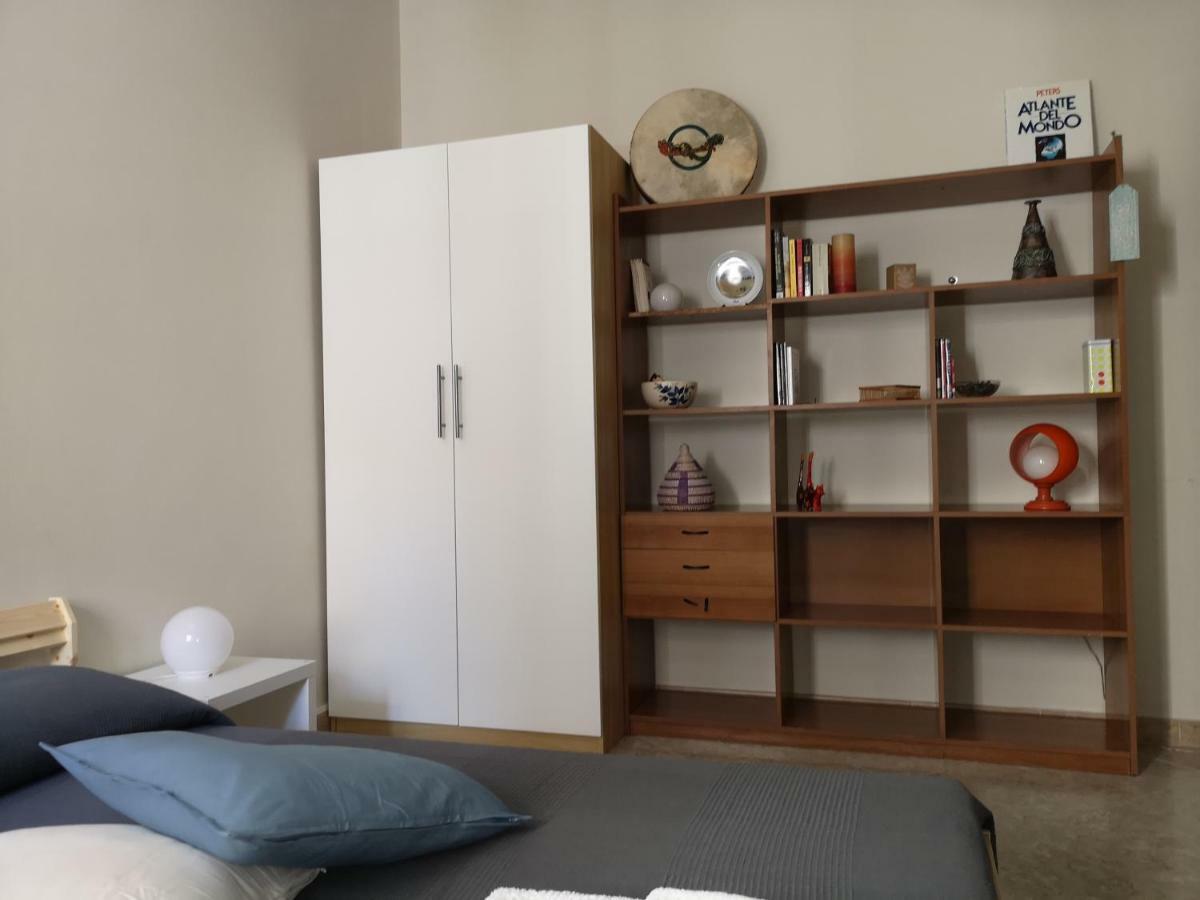 "Dint E Viche E Napule" Guest House 那不勒斯 外观 照片